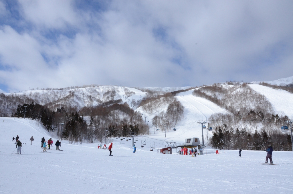 熱門日本滑雪場-夏油高原