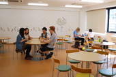 ECC國際外語專門學校-交誼廳